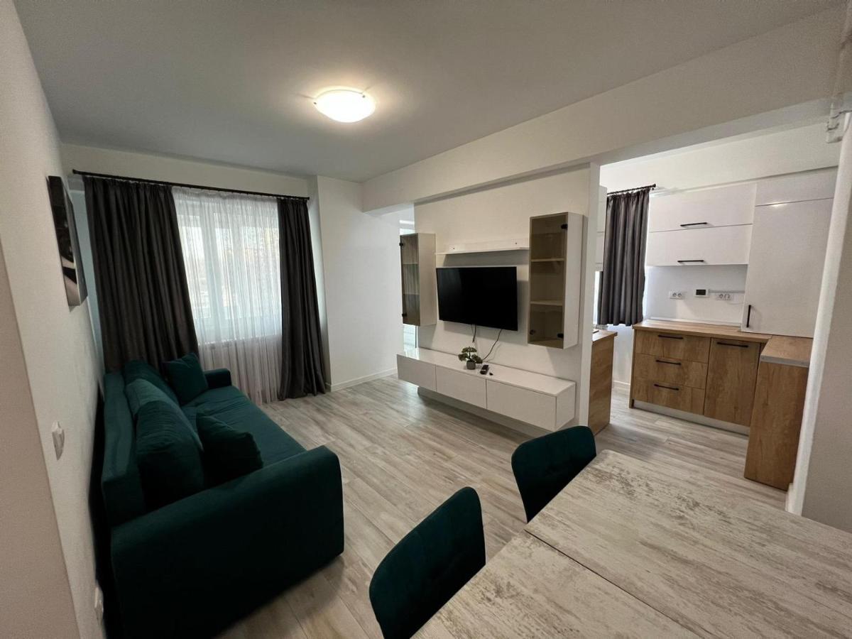 Cozy Accommodation Central City - Iasi Buitenkant foto