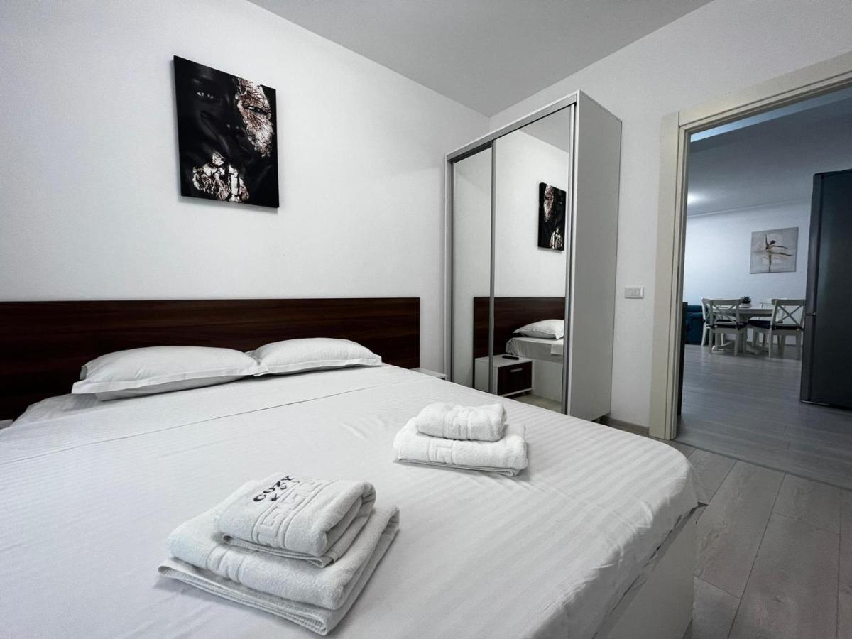 Cozy Accommodation Central City - Iasi Buitenkant foto