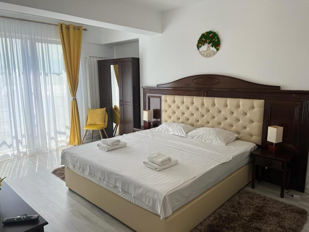 Cozy Accommodation Central City - Iasi Buitenkant foto