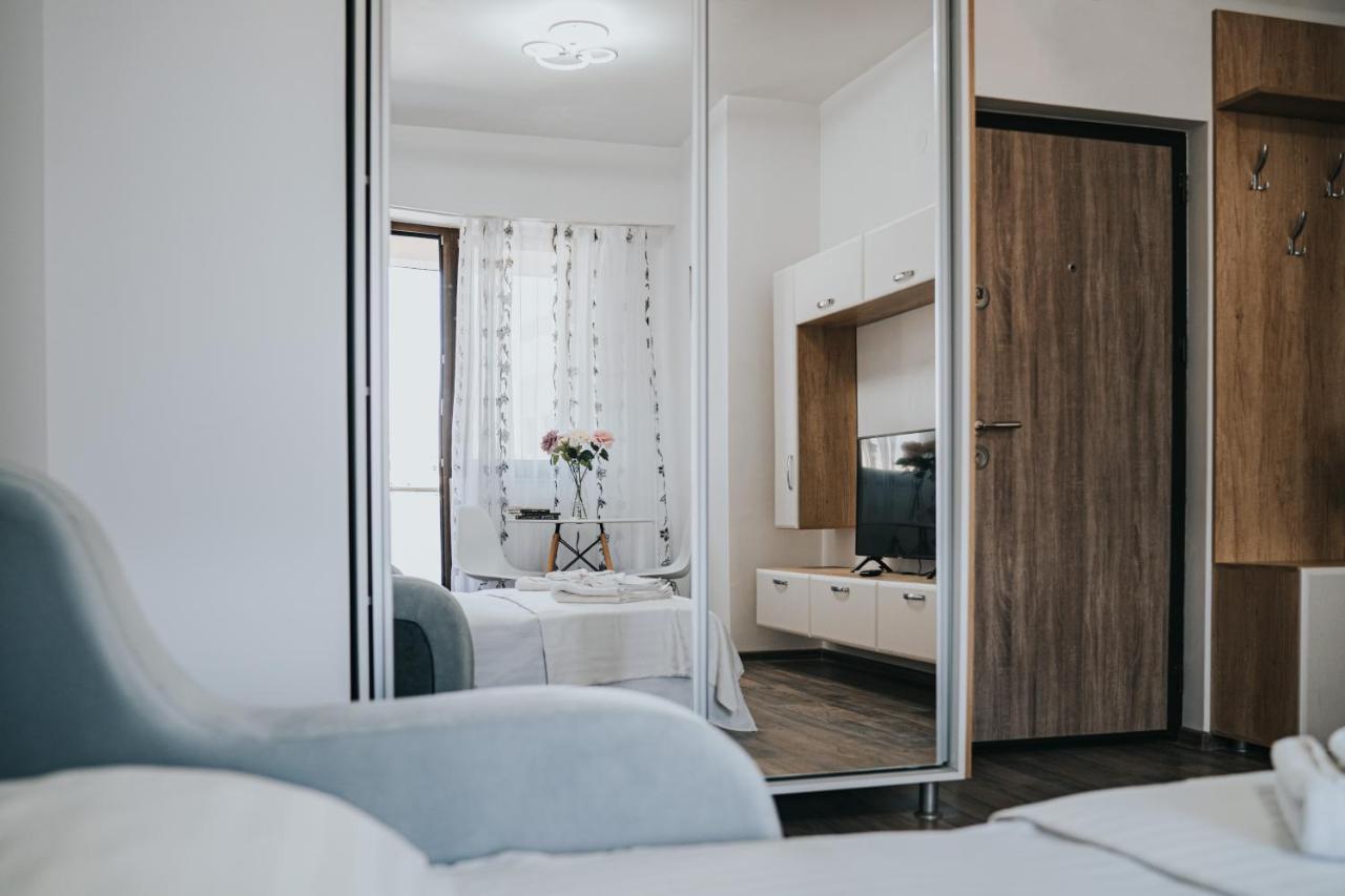 Cozy Accommodation Central City - Iasi Buitenkant foto