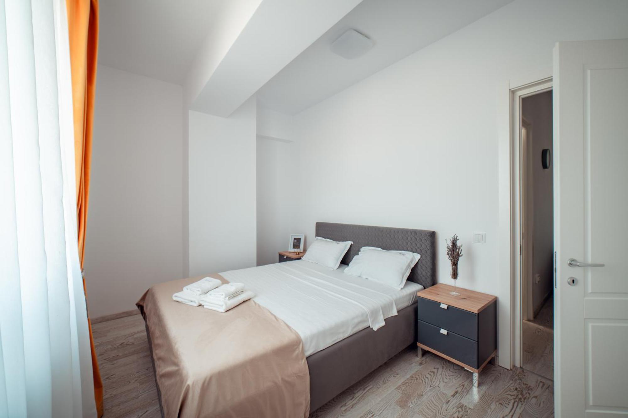Cozy Accommodation Central City - Iasi Buitenkant foto